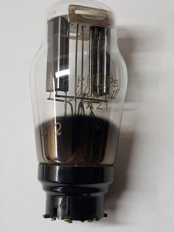 AZ1 Philips Miniwatt.jpg