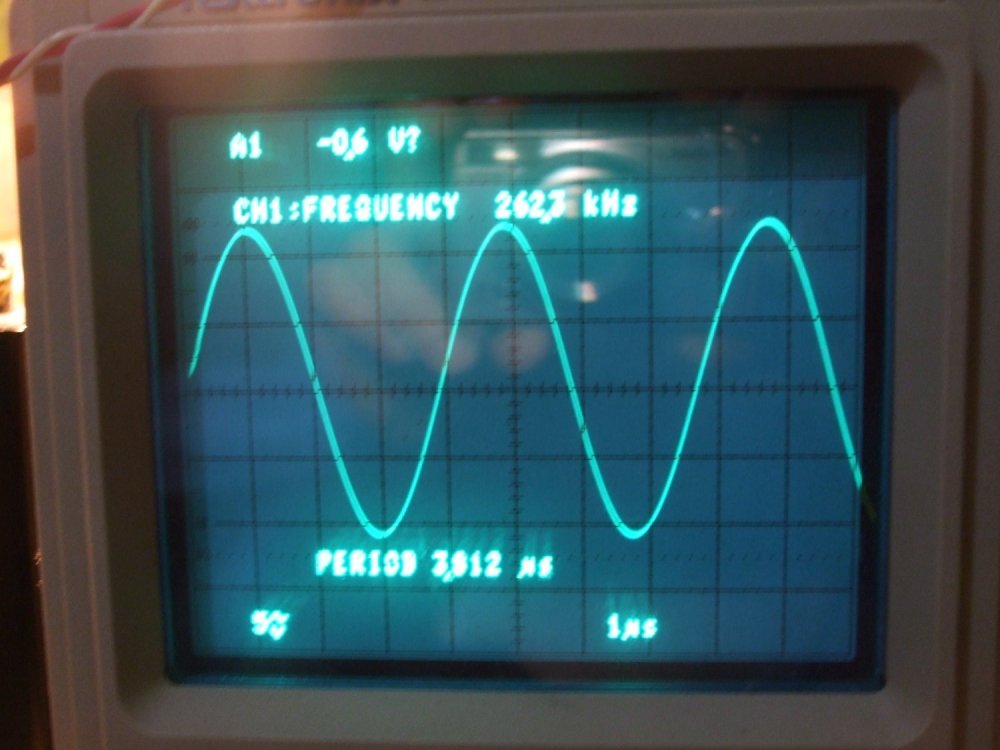 Tango Hirata trans Fs 262 kHz.JPG