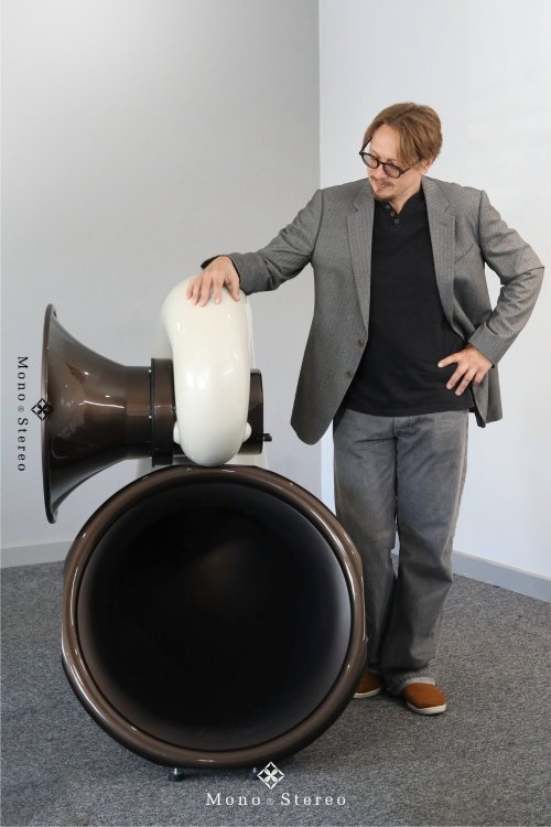 SW1X_Audio_Design_Lady-_Pearl_Horn_Loudspeakers_review_matej_isak_mono_and_stereo_2024_high_end_audiophile_luxury_audio_music_00003.jpg